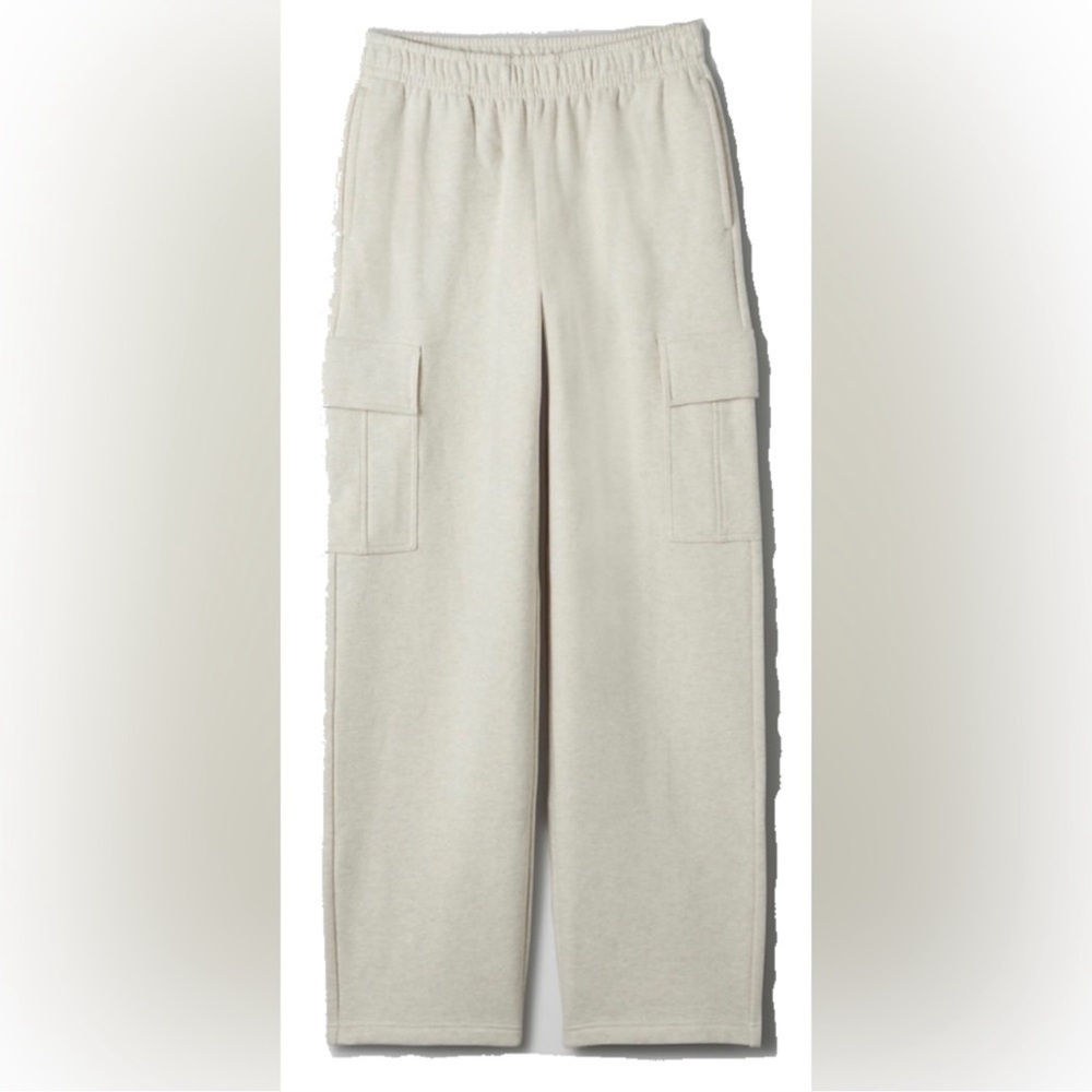 Aritzia TNA cozy fleece mega cargo sweatpants xs